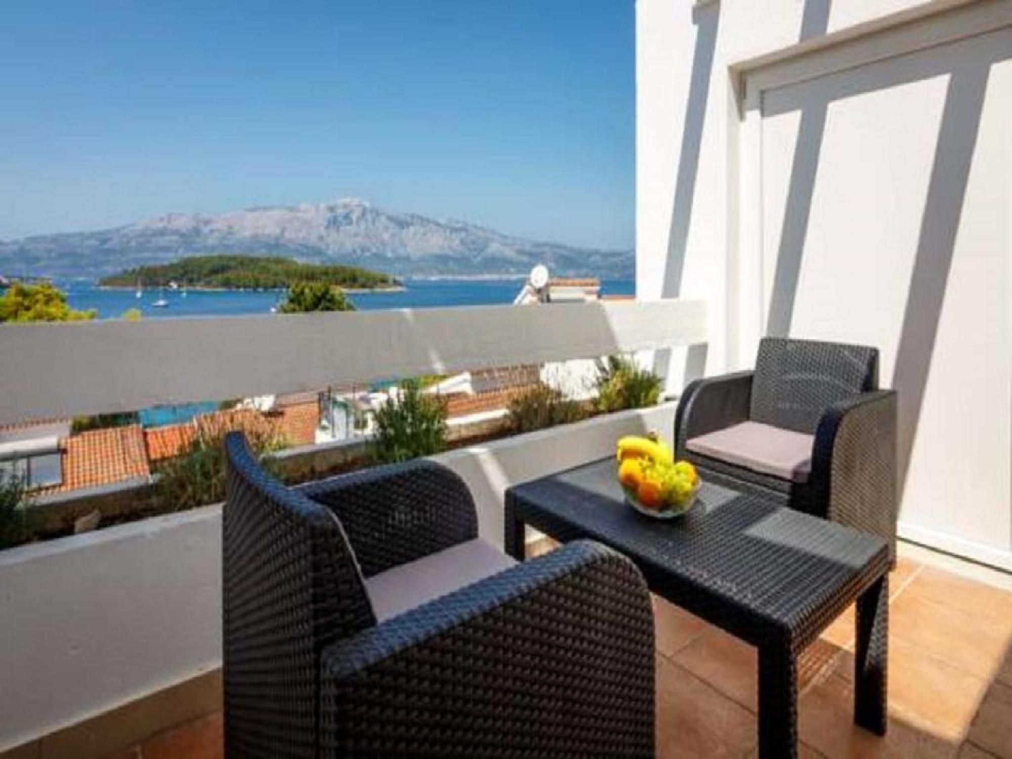 Lumbarda Resort Apartments Exterior foto